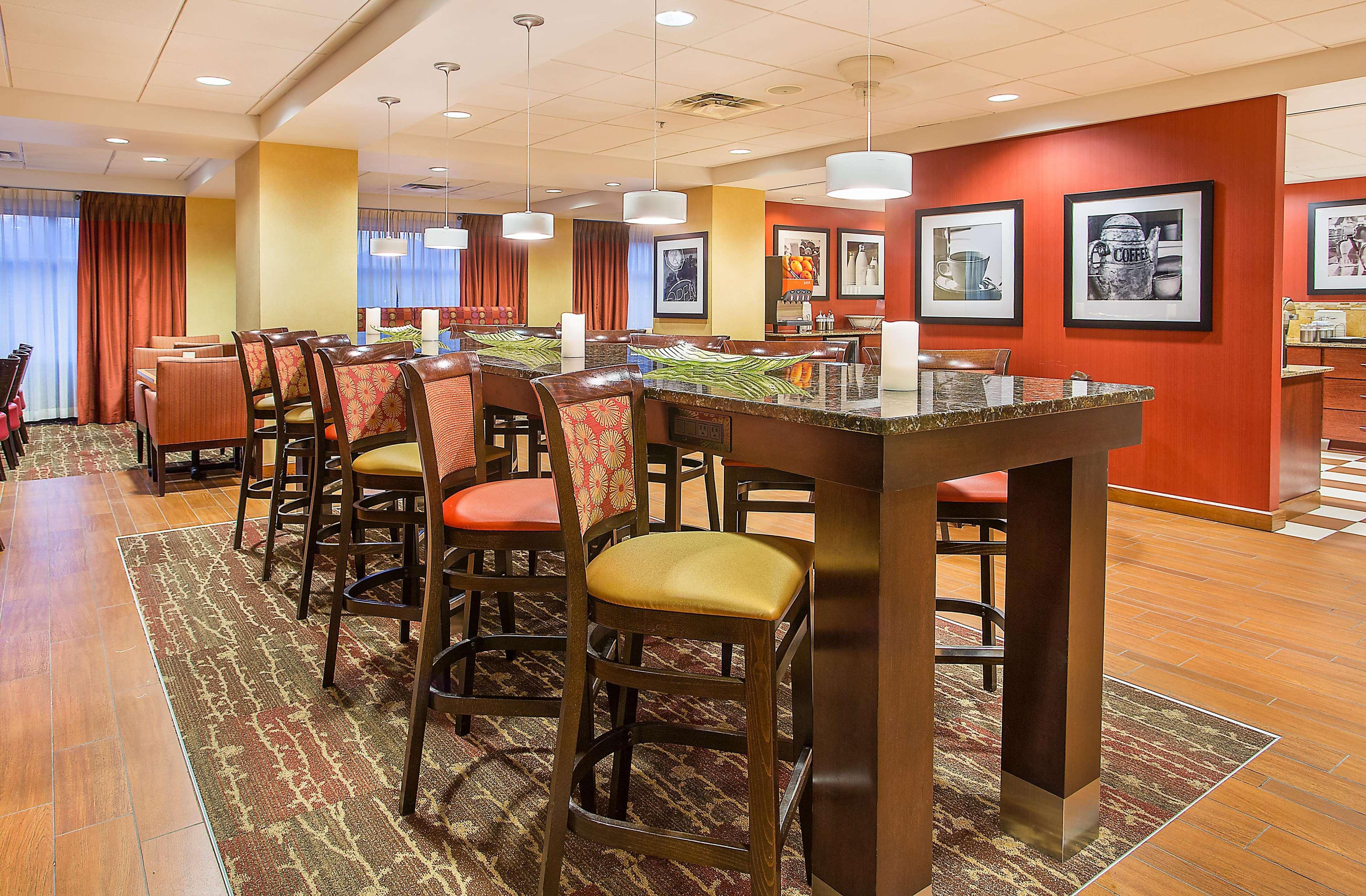 Hampton Inn Knoxville-West At Cedar Bluff Exteriér fotografie
