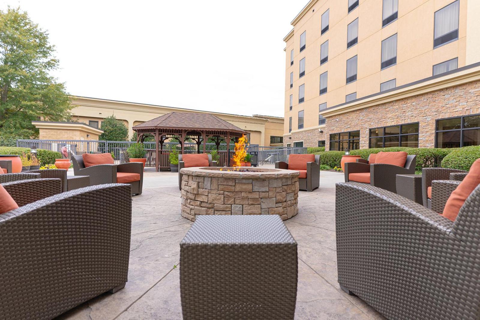 Hampton Inn Knoxville-West At Cedar Bluff Exteriér fotografie